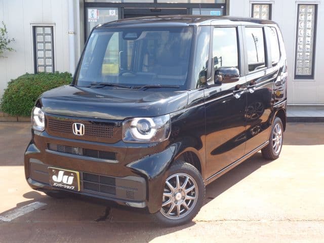 HONDA N BOX 4WD