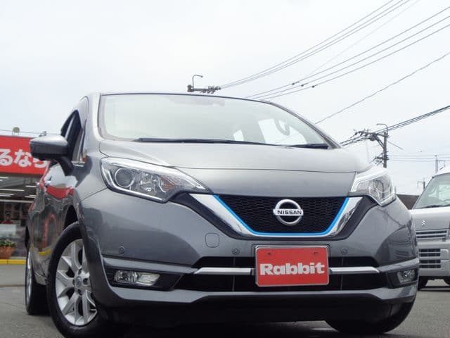 NISSAN