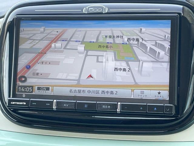 Car thumbnail 4
