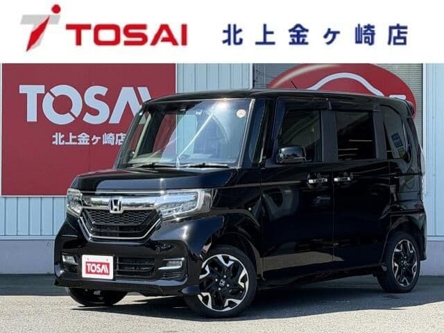 HONDA N BOX CUSTOM 4WD