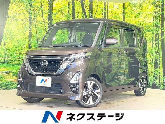 NISSAN ROOX
