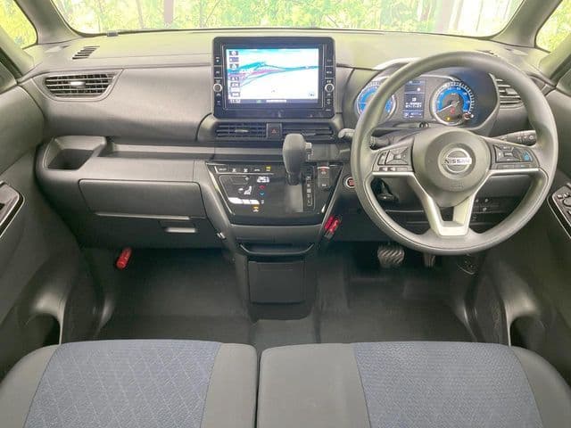 NISSAN