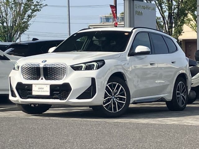BMW BMW iX1