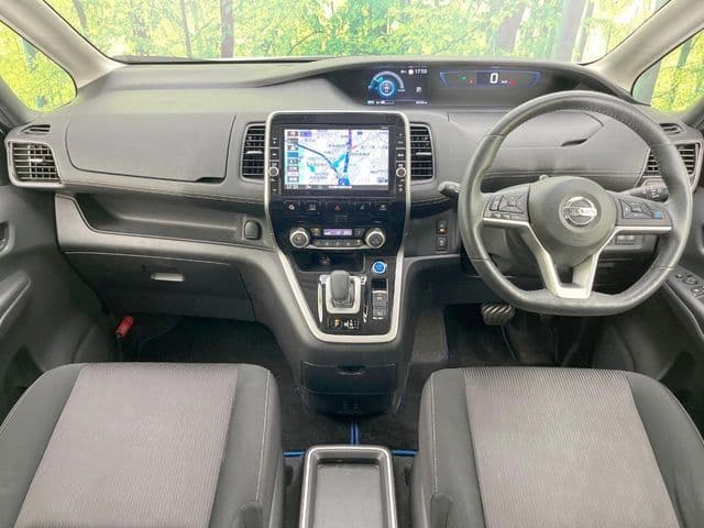 NISSAN