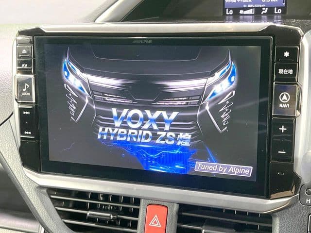 Car thumbnail 4