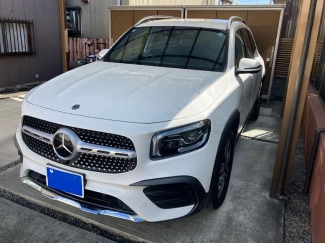 Car thumbnail 3