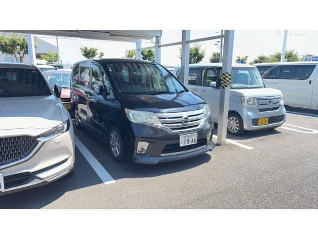 NISSAN SERENA  S-HYBRID