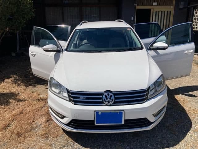 VOLKSWAGEN
