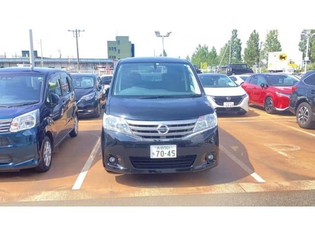 NISSAN
