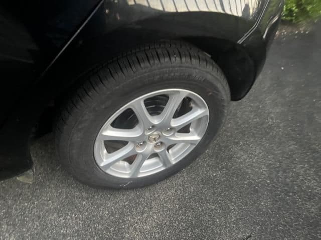 Car thumbnail 4