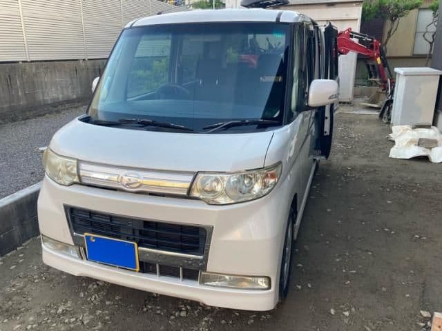 DAIHATSU TANTO CUSTOM