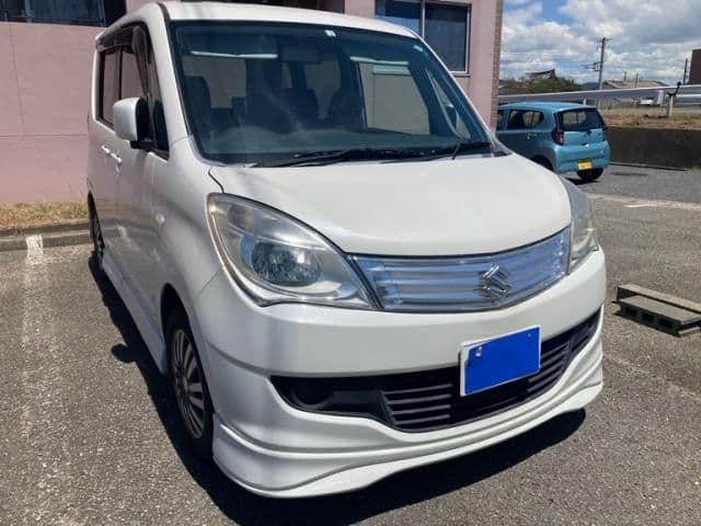 SUZUKI