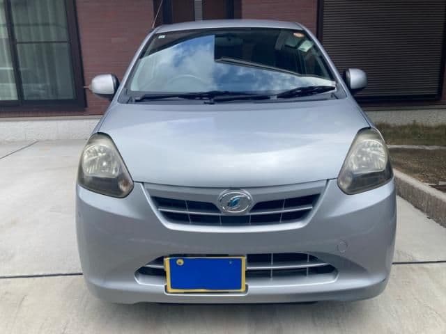 Car thumbnail 2