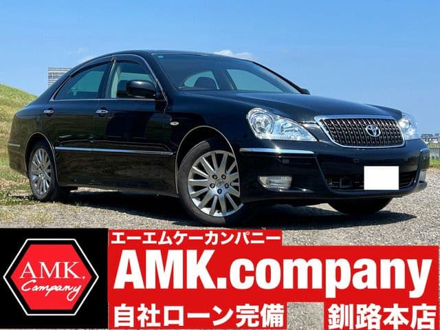 TOYOTA CROWN MAJESTA 4WD