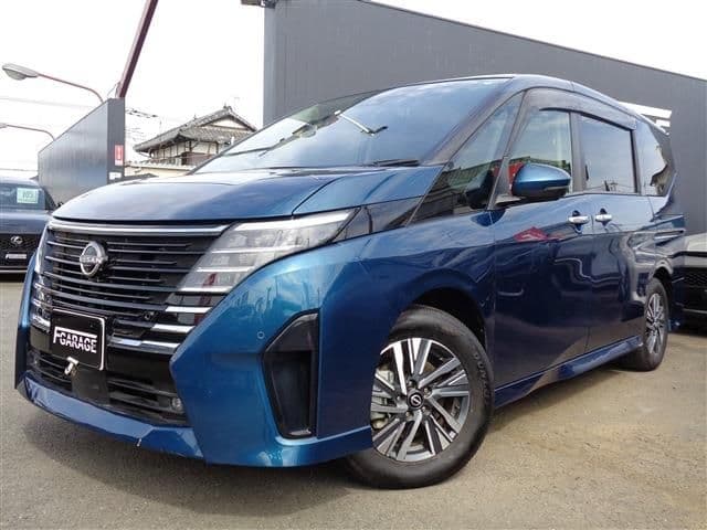 NISSAN