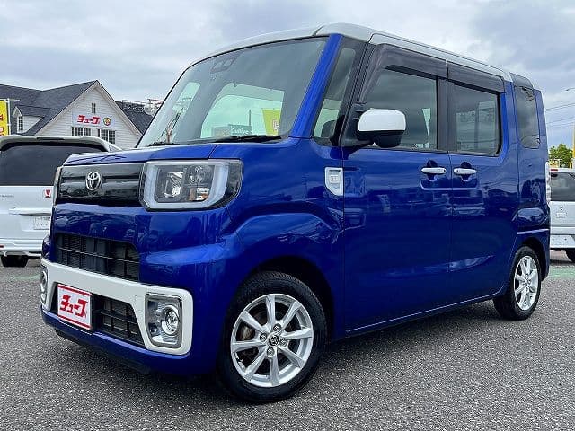 TOYOTA PIXIS MEGA