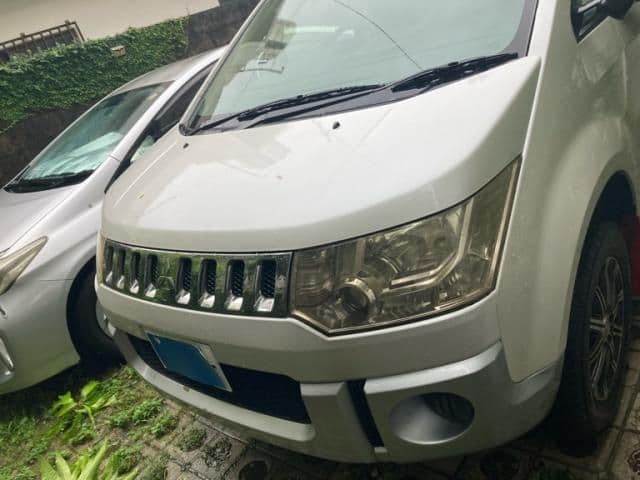 MITSUBISHI DELICA D:5 4WD