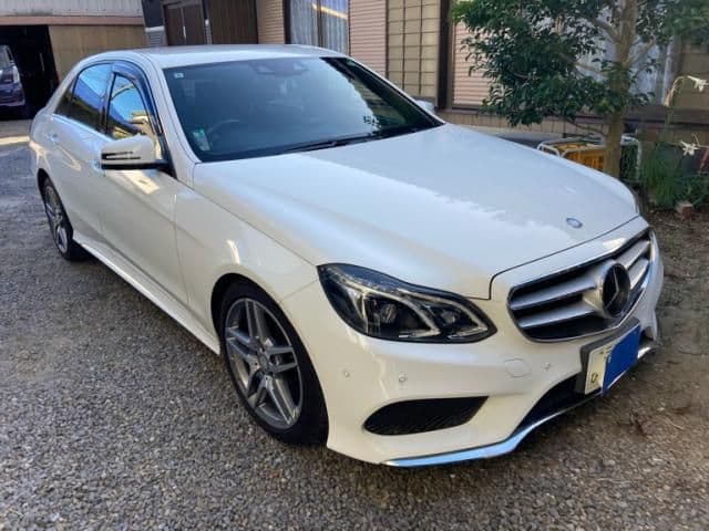 MERCEDES BENZ MERCEDES BENZ E class sedan