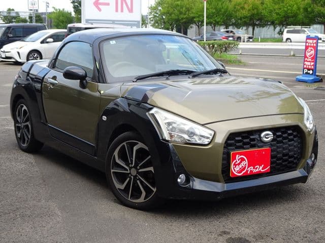 Car thumbnail 4