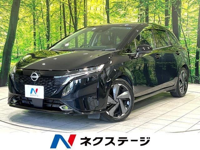 NISSAN AURA