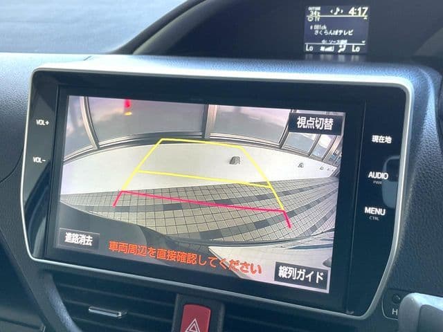 Car thumbnail 4