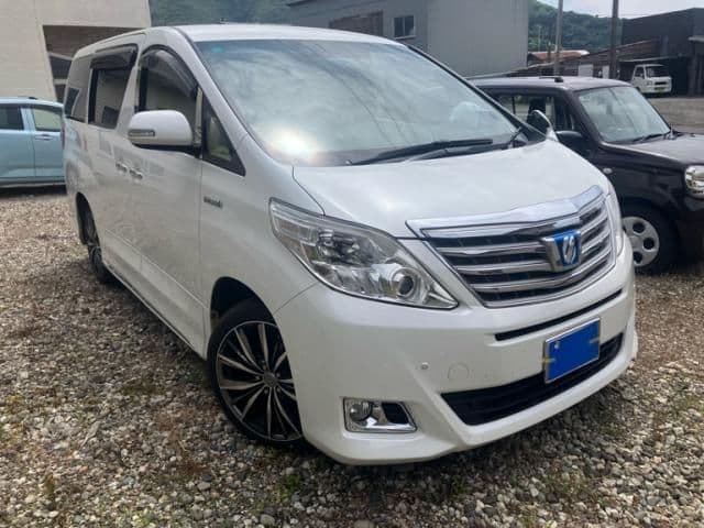 TOYOTA ALPHARD hybrid 4WD