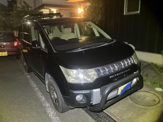 MITSUBISHI DELICA D:5 4WD
