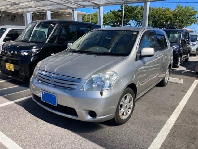 TOYOTA RAUM