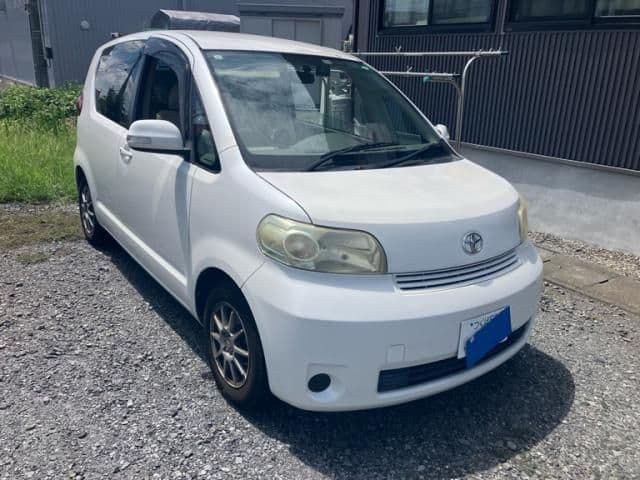 TOYOTA PORTE