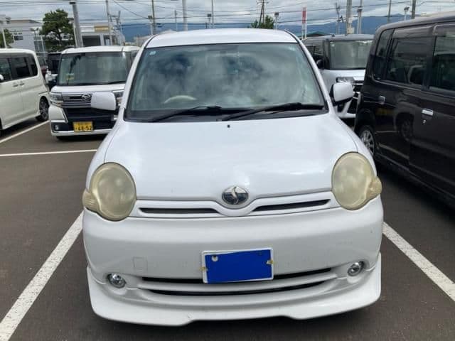 TOYOTA SIENTA 4WD