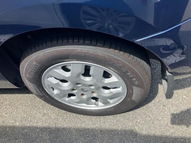 Car thumbnail 7