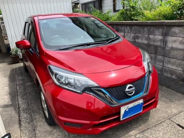 NISSAN