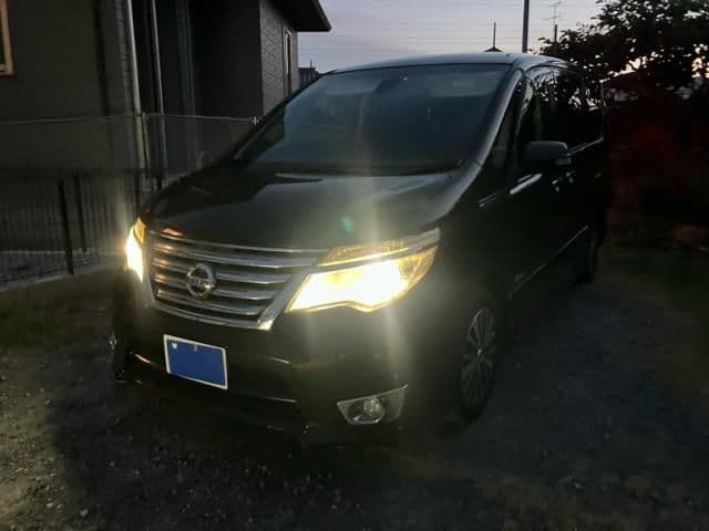 NISSAN SERENA  S-HYBRID