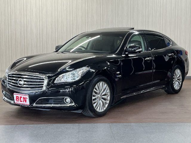 NISSAN