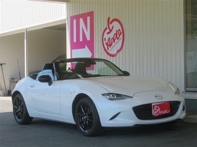 Car thumbnail 3