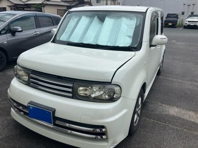 NISSAN