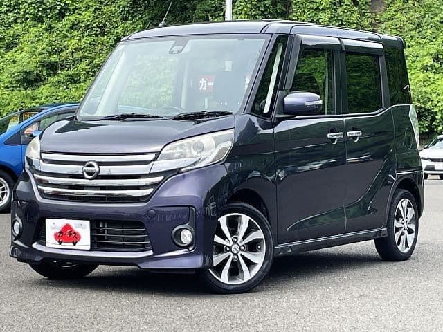 NISSAN