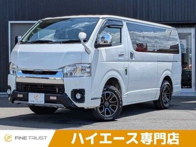 TOYOTA HIACE van 4WD