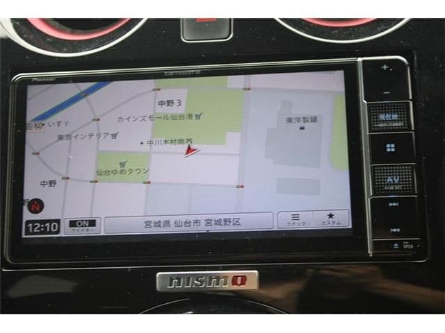 Car thumbnail 4