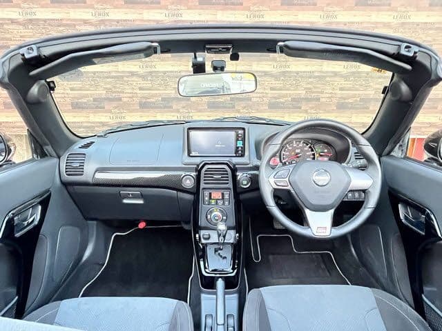 Car thumbnail 2