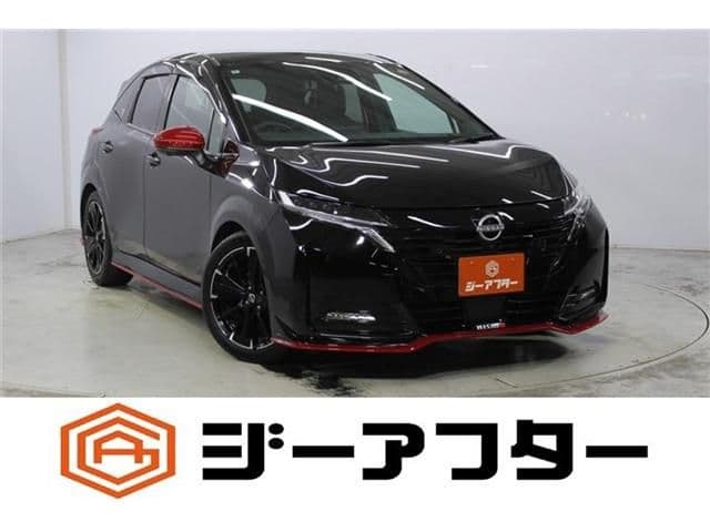 NISSAN AURA
