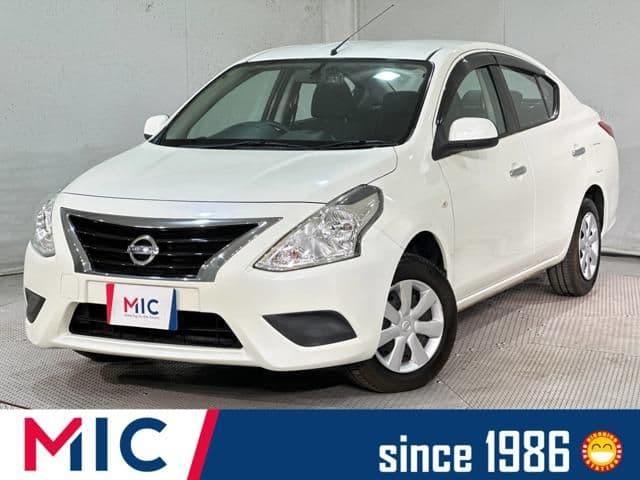 NISSAN