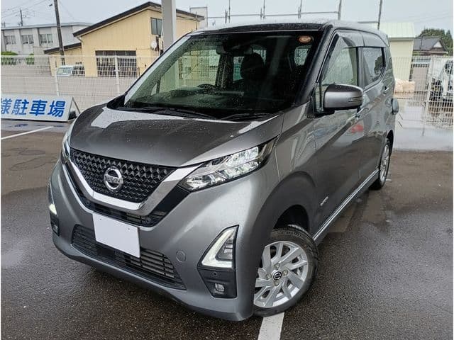 NISSAN DAYZ 4WD