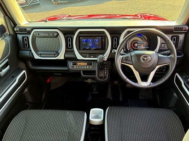 Car thumbnail 3