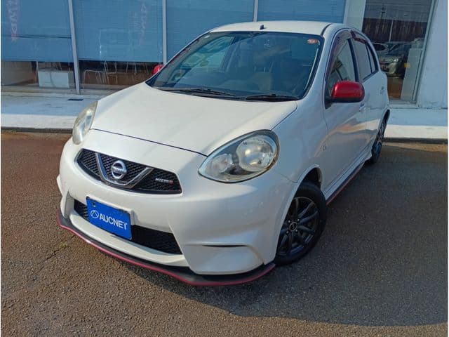 NISSAN