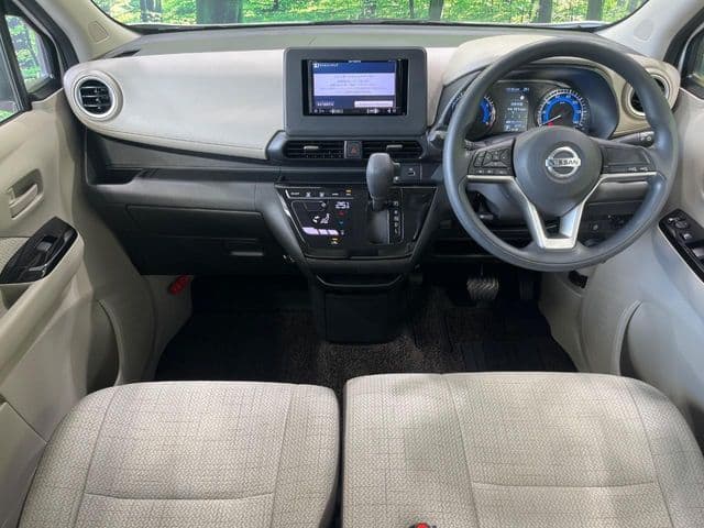 NISSAN