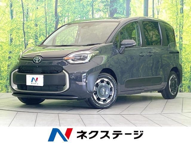TOYOTA SIENTA HYBRID