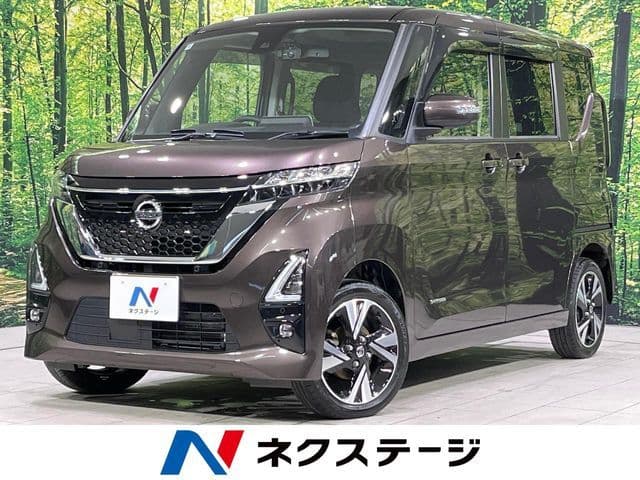 NISSAN ROOX 4WD