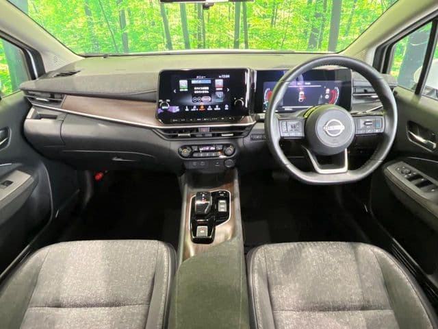 NISSAN