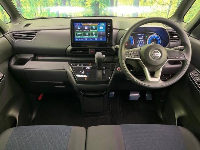 NISSAN